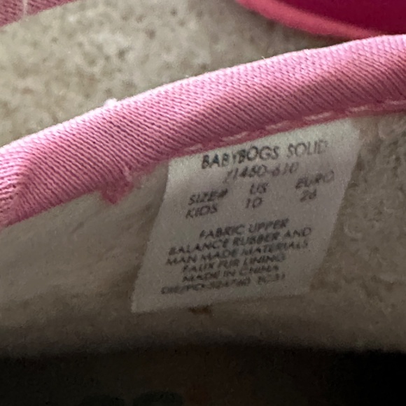 Bogs pink boots in toddler 10 size - Picture 4 of 4
